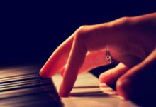 股票配资平台查询网站:股票配资15-黄金股“过山车” 有基金一天抹掉年内涨幅 开年就大考的基金经理咋应对？